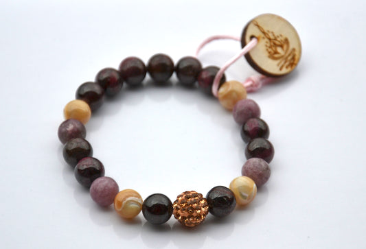 Náramok lepidolit a granát / Lepidolite and granat bracelet