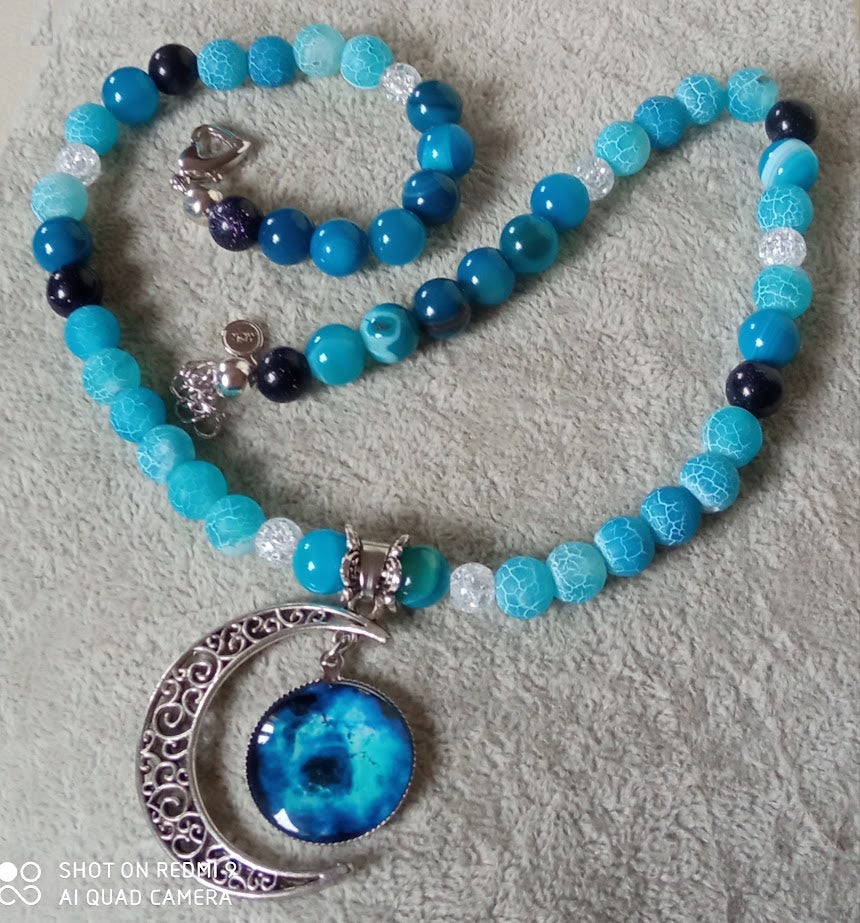 Modrý náhrdelník / Blue necklace